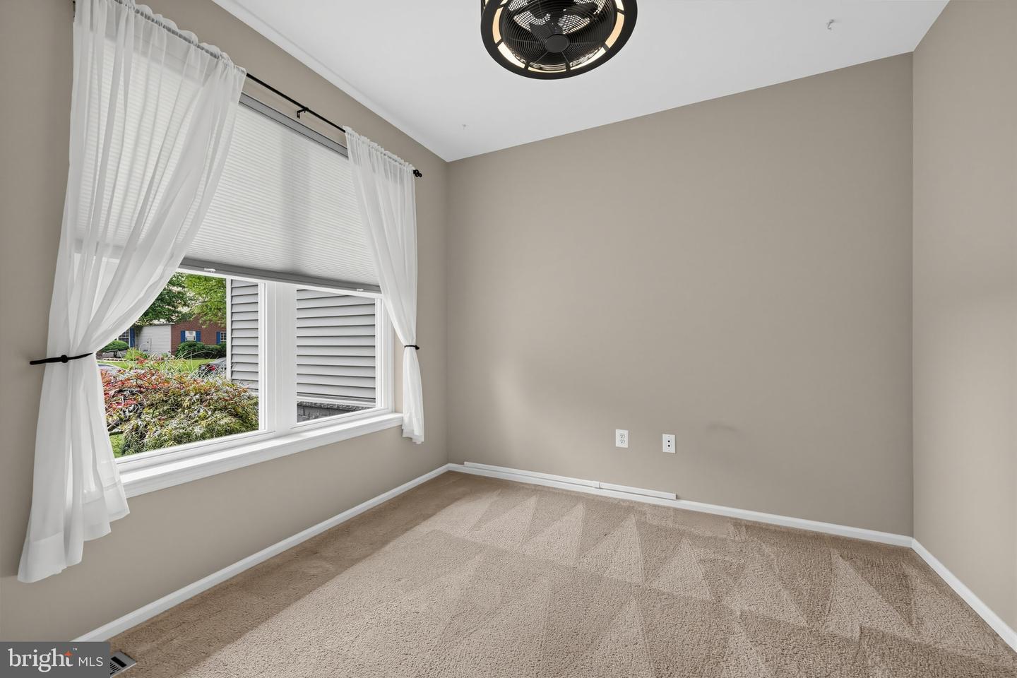 120 Percheron Dr Property Photo 7