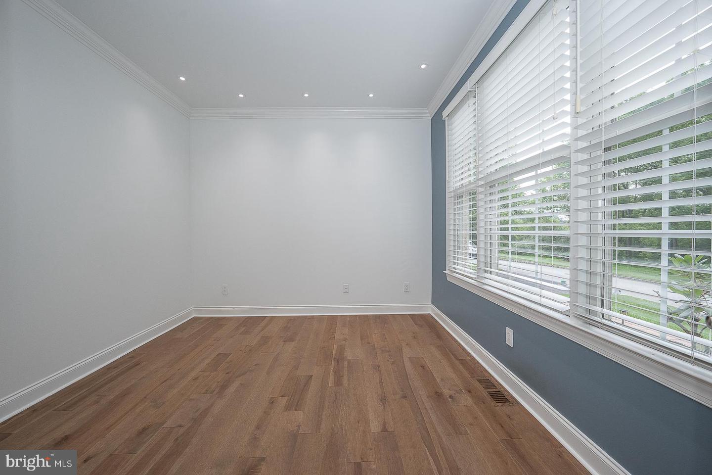 804 Shadebrush Rdg Property Photo 17