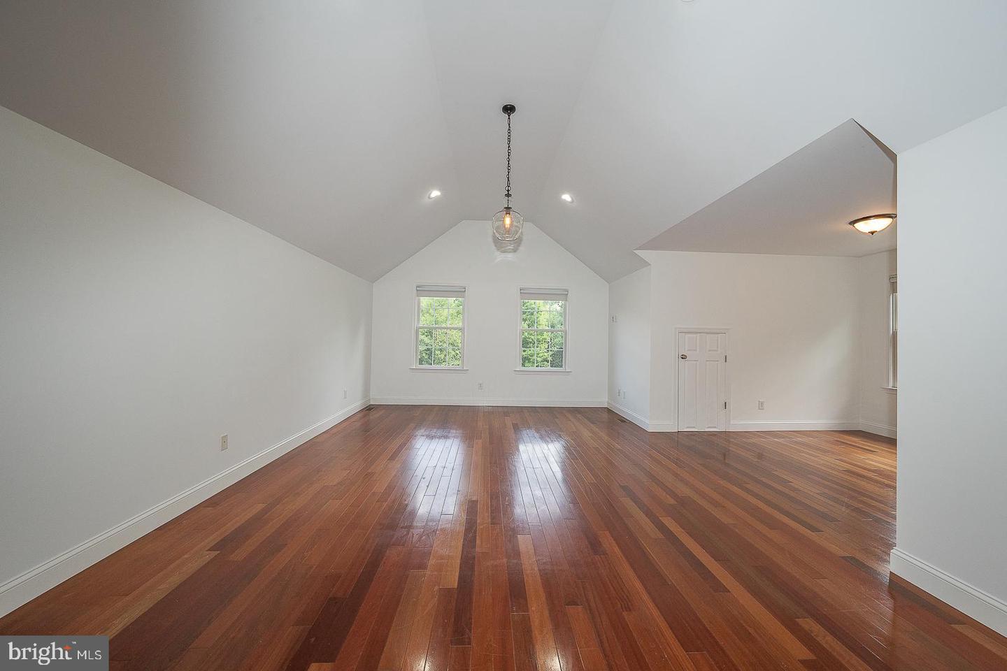 804 Shadebrush Rdg Property Photo 20