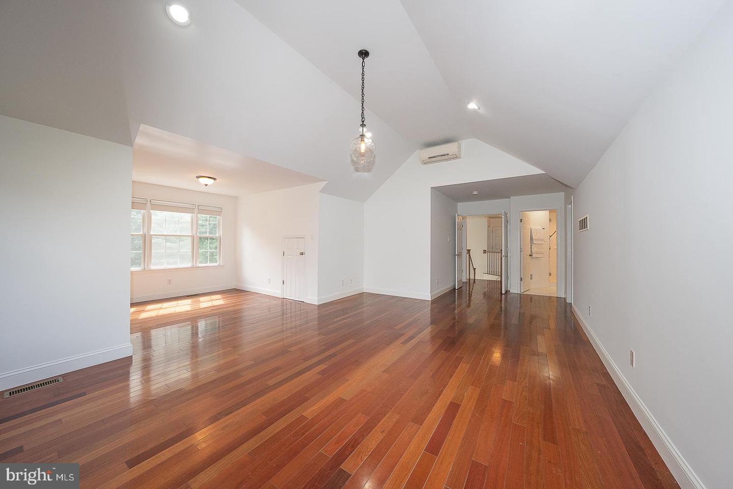 804 Shadebrush Rdg Property Photo 23