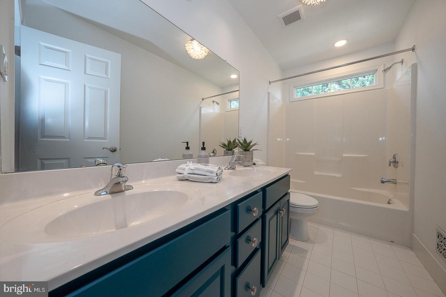 804 Shadebrush Rdg Property Photo 35