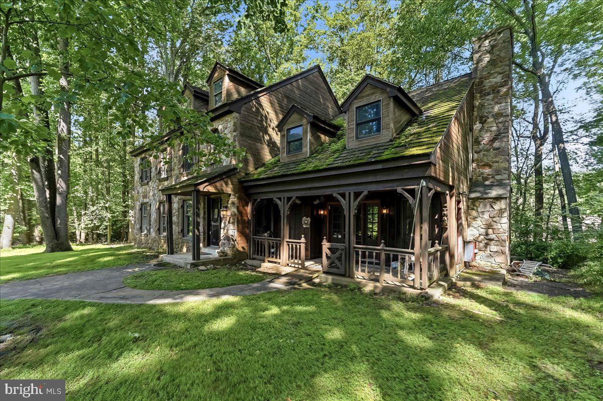 200 Pheasant Run Rd Property Photo 3