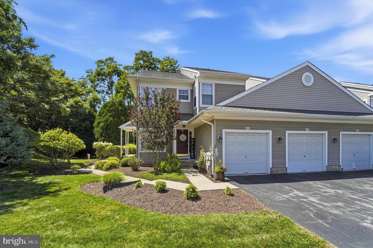 104 Jeffords Ct #1605 Property Photo 1