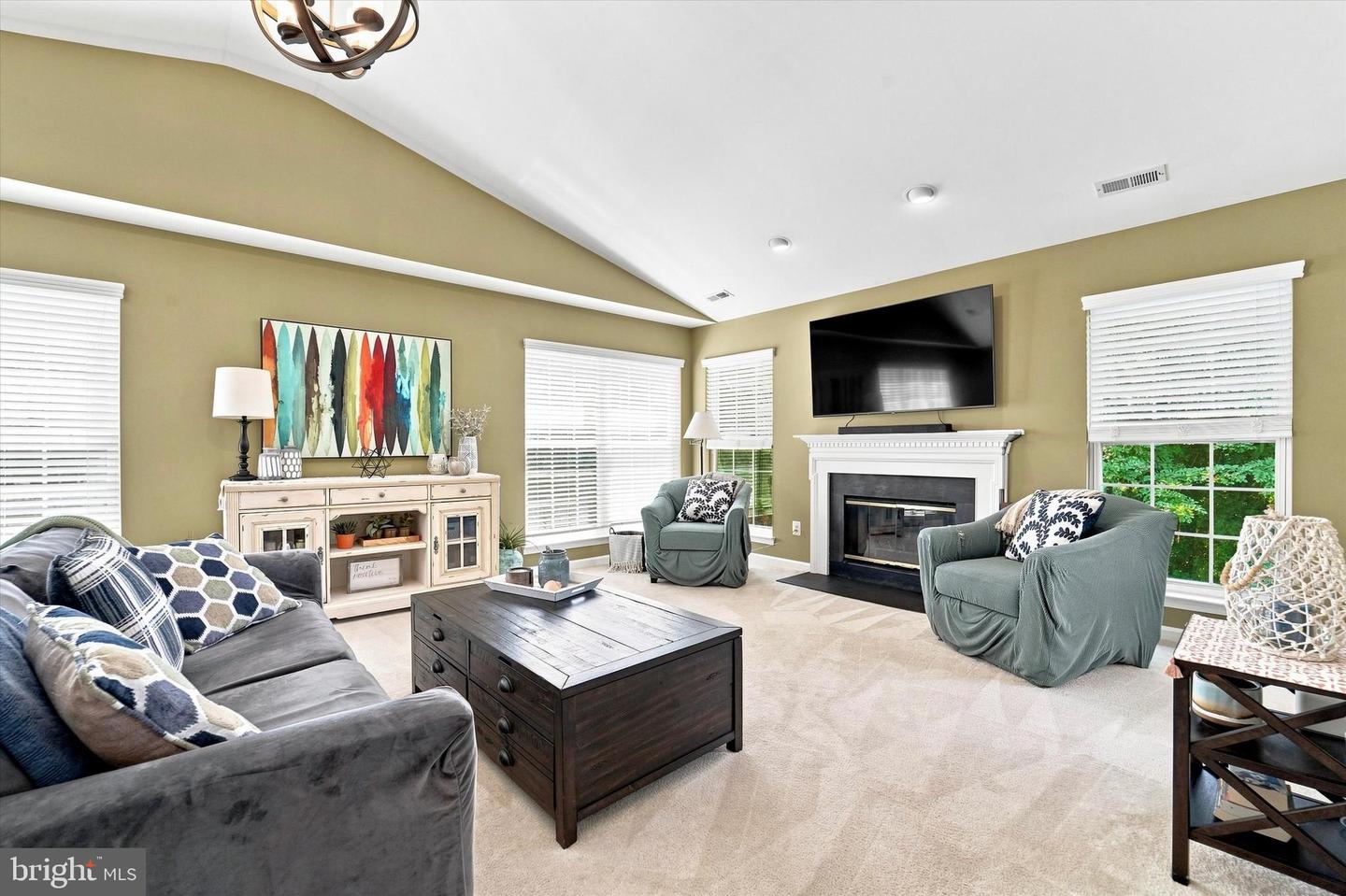 104 Jeffords Ct #1605 Property Photo 3