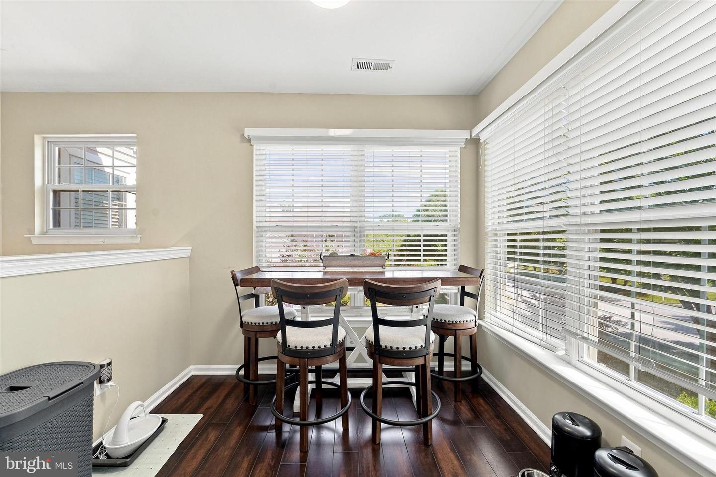 104 Jeffords Ct #1605 Property Photo 7