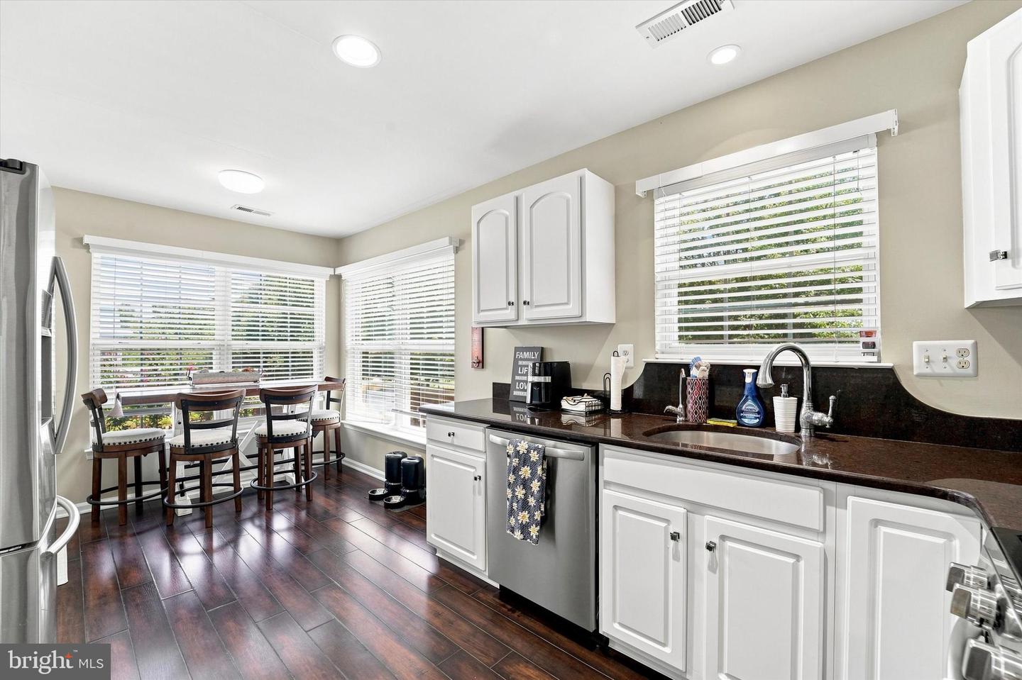 104 Jeffords Ct #1605 Property Photo 10