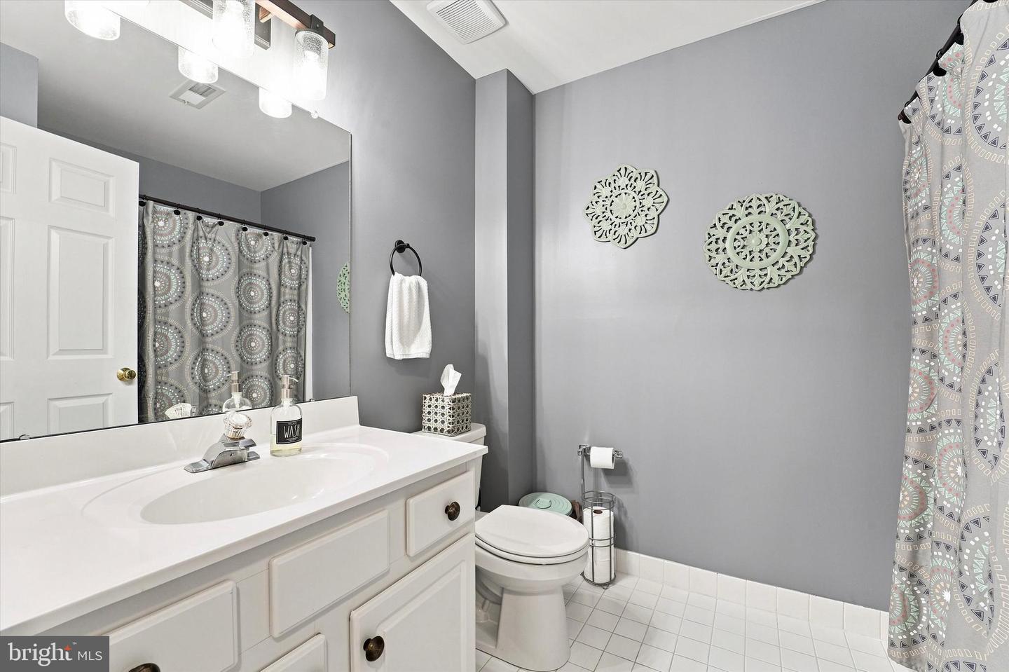 104 Jeffords Ct #1605 Property Photo 19