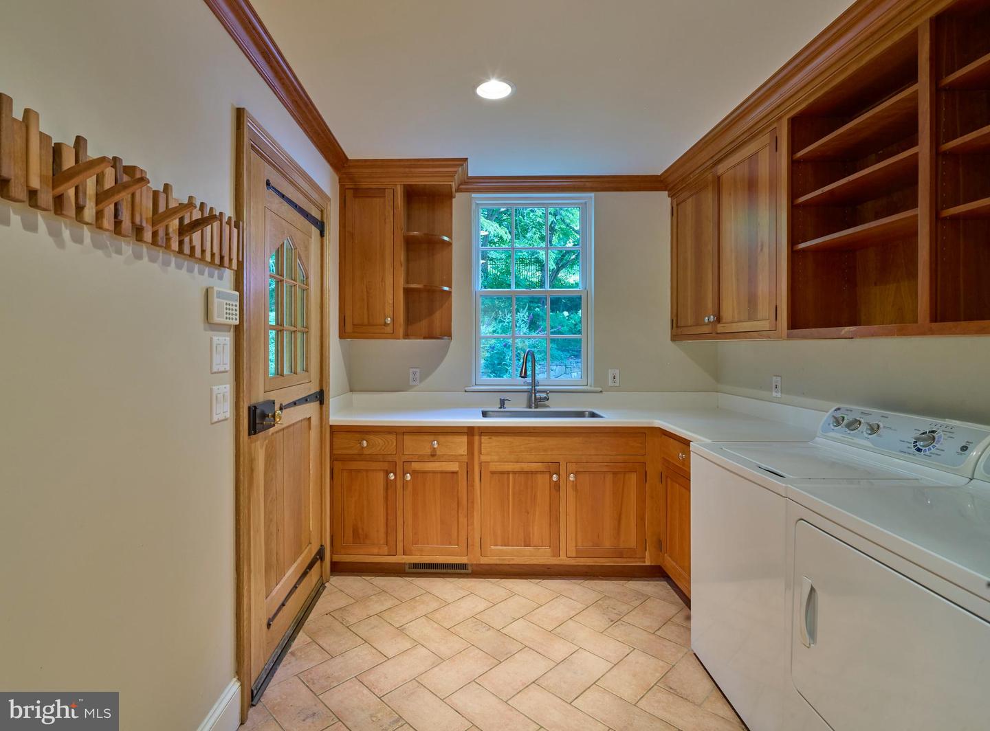 1045 Lower Pine Creek Rd Property Photo 27