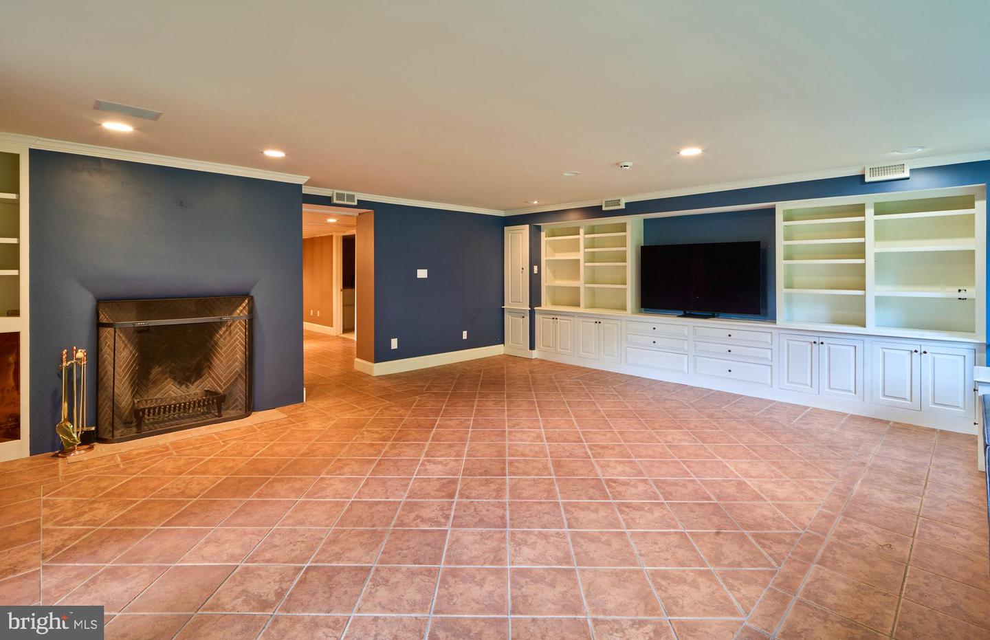 1045 Lower Pine Creek Rd Property Photo 56