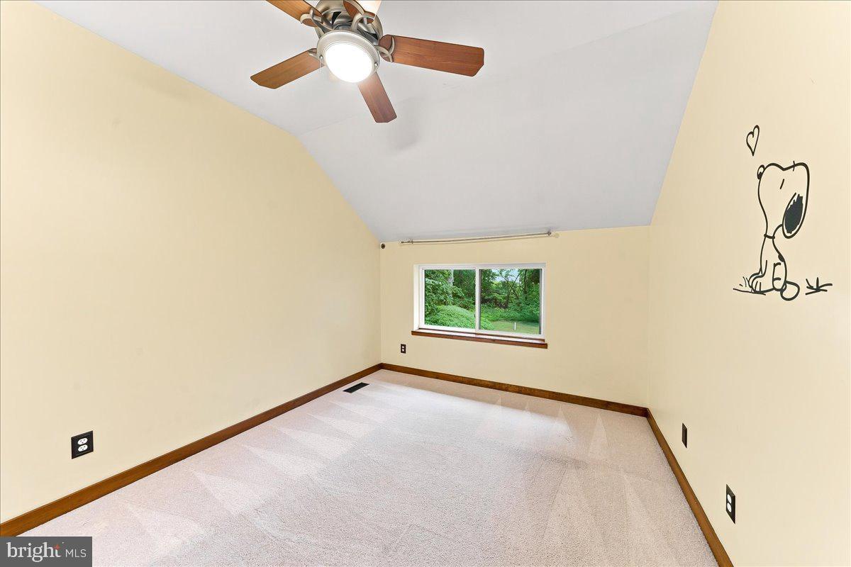 267 Pennocks Bridge Rd Property Photo 44