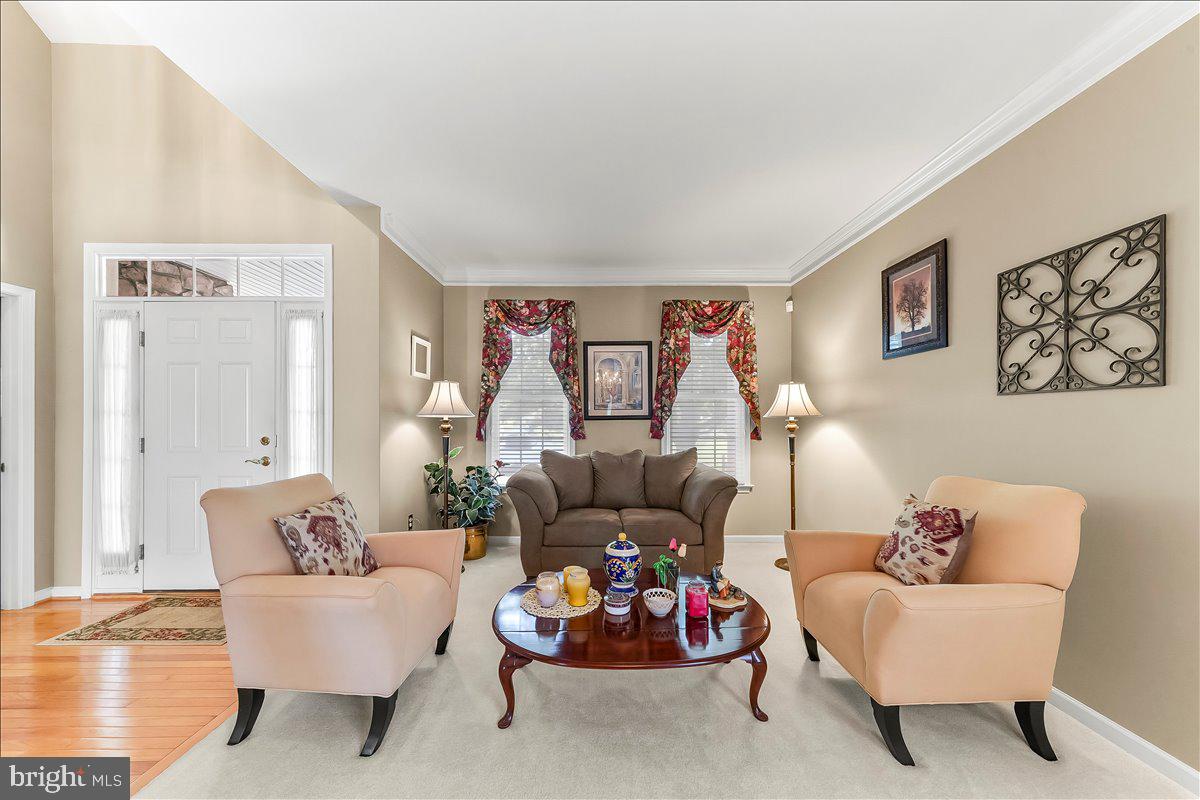 4 N Henley Dr Property Photo 7