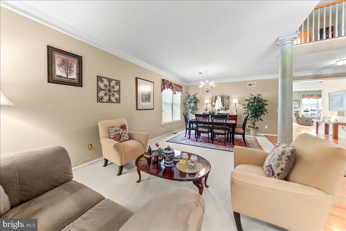 4 N Henley Dr Property Photo 8