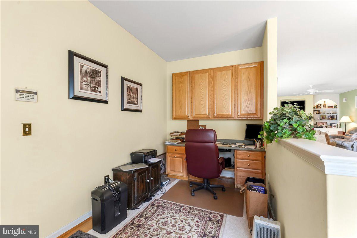 4 N Henley Dr Property Photo 15