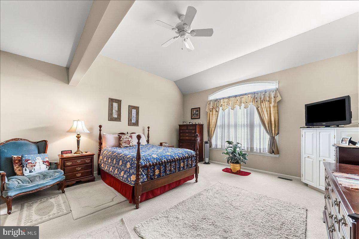4 N Henley Dr Property Photo 21