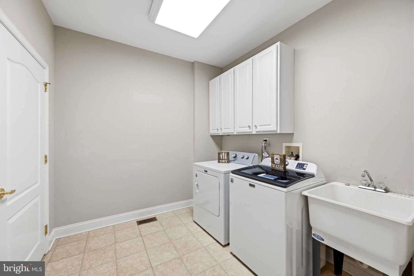 1712 Yardley Dr Property Photo 41