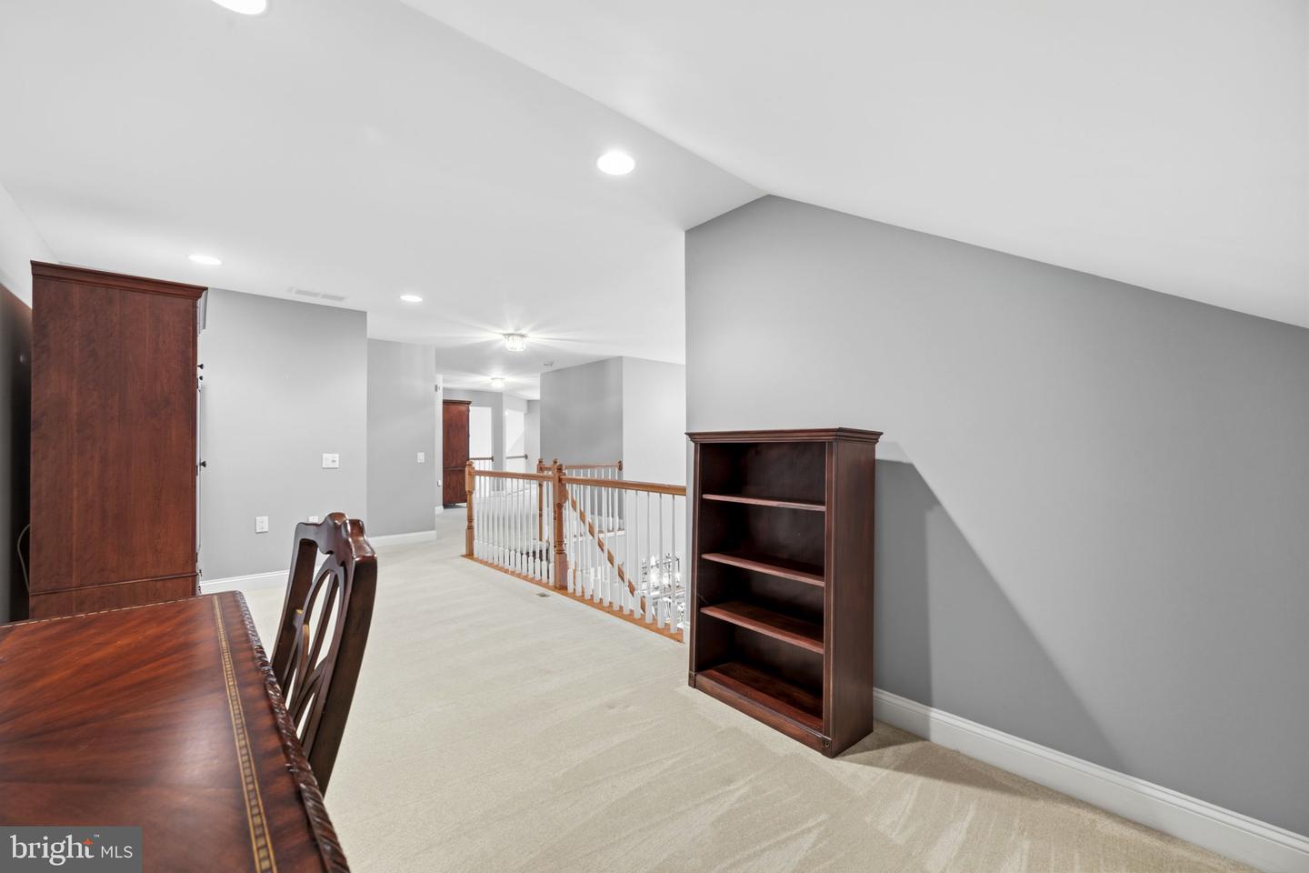 1712 Yardley Dr Property Photo 45