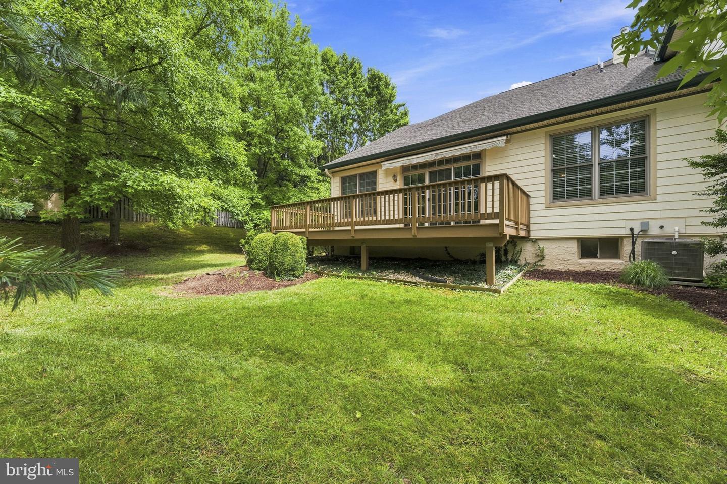 1712 Yardley Dr Property Photo 70