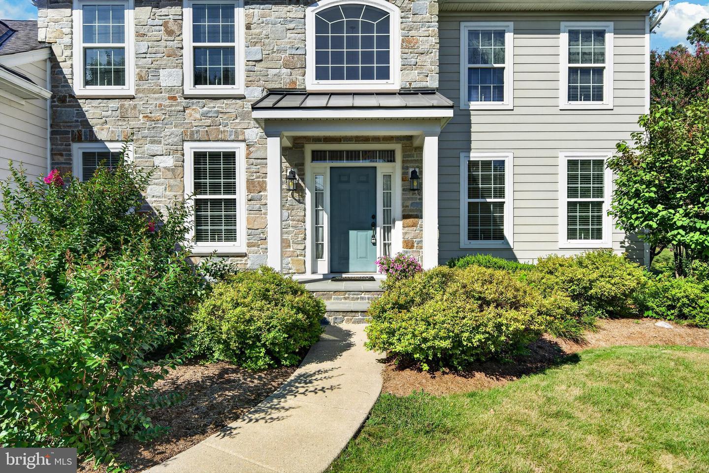 328 Creek Crossing Ln Property Photo 5