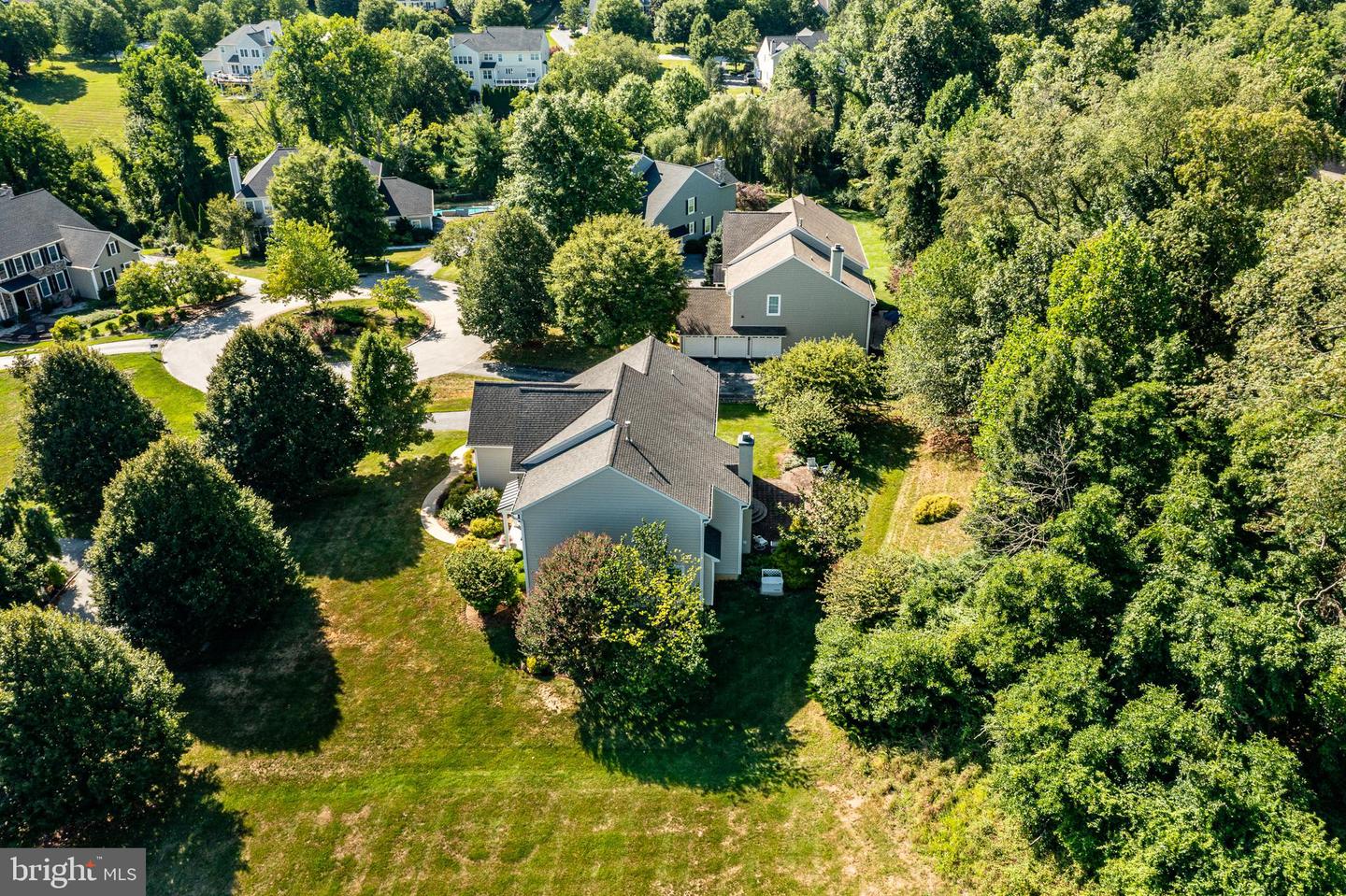 328 Creek Crossing Ln Property Photo 46