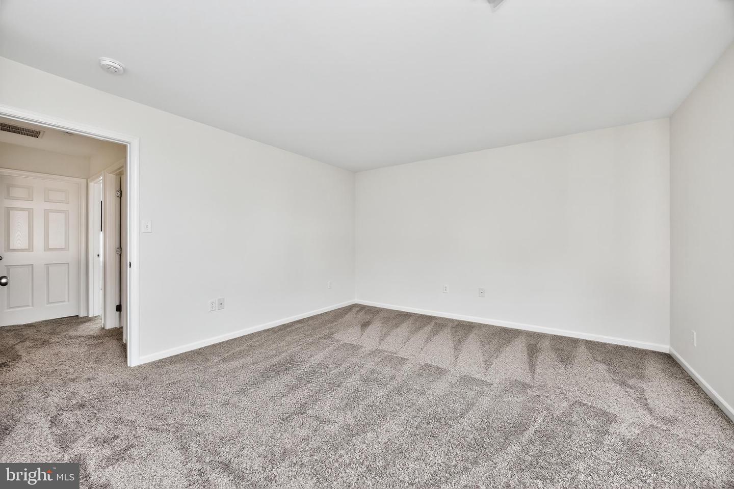 21 Tuxford Ln Property Photo 25