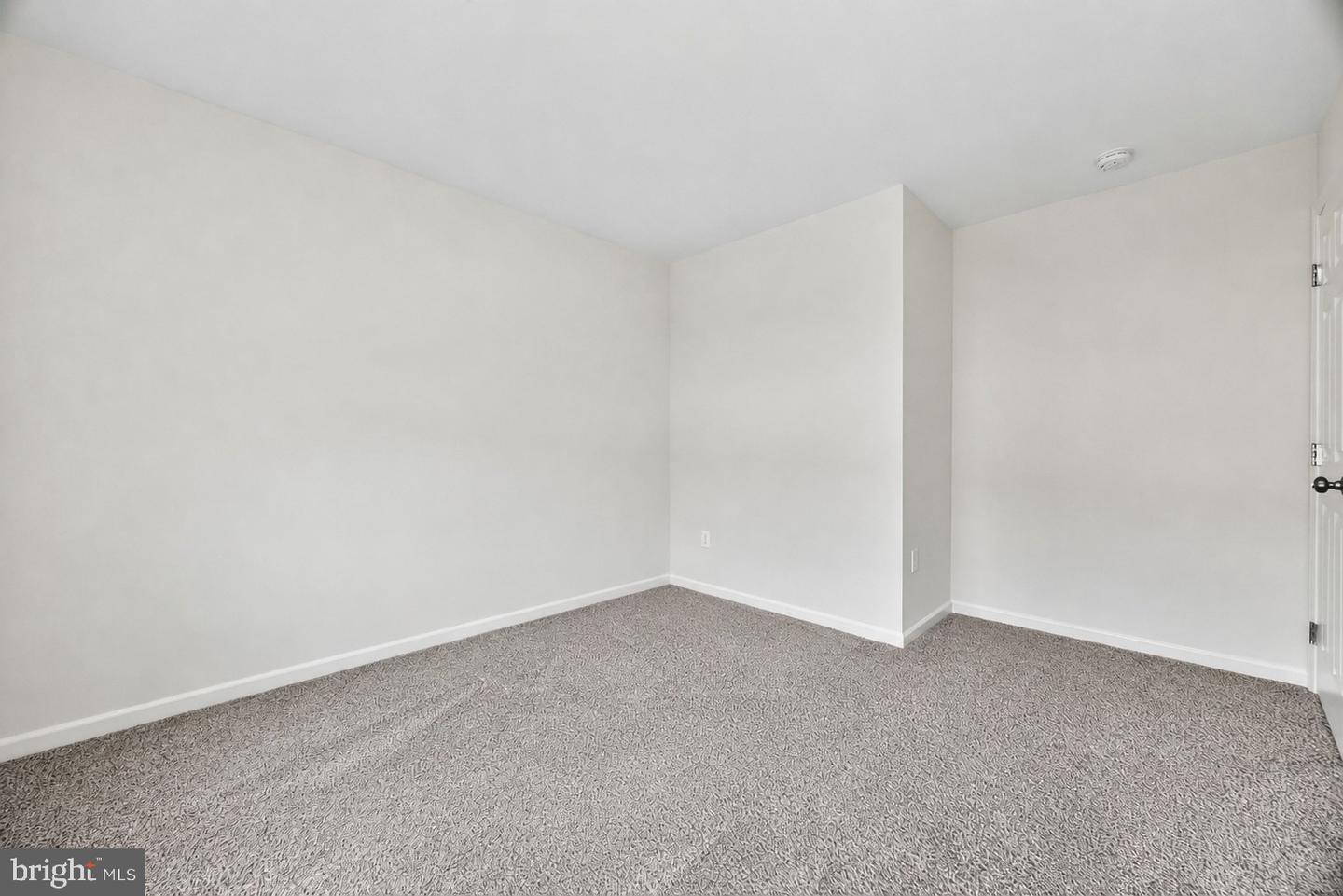 21 Tuxford Ln Property Photo 33