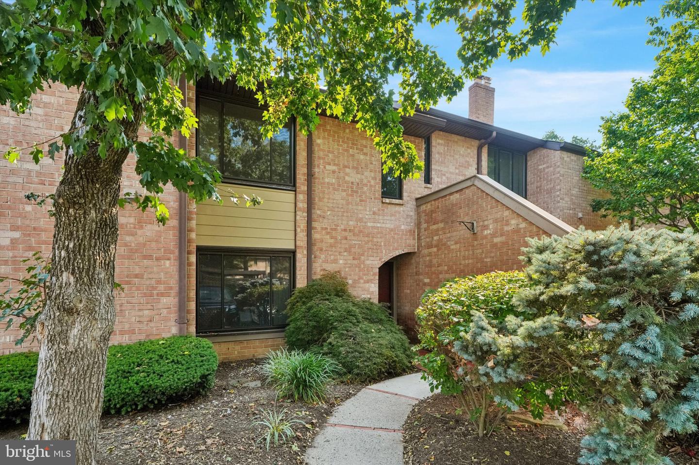 154 WOODGATE LN #44
