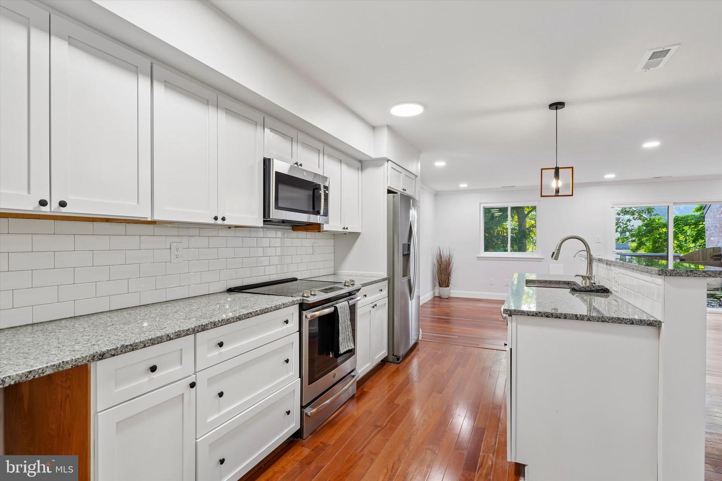 154 Woodgate Ln #44 Property Photo 8