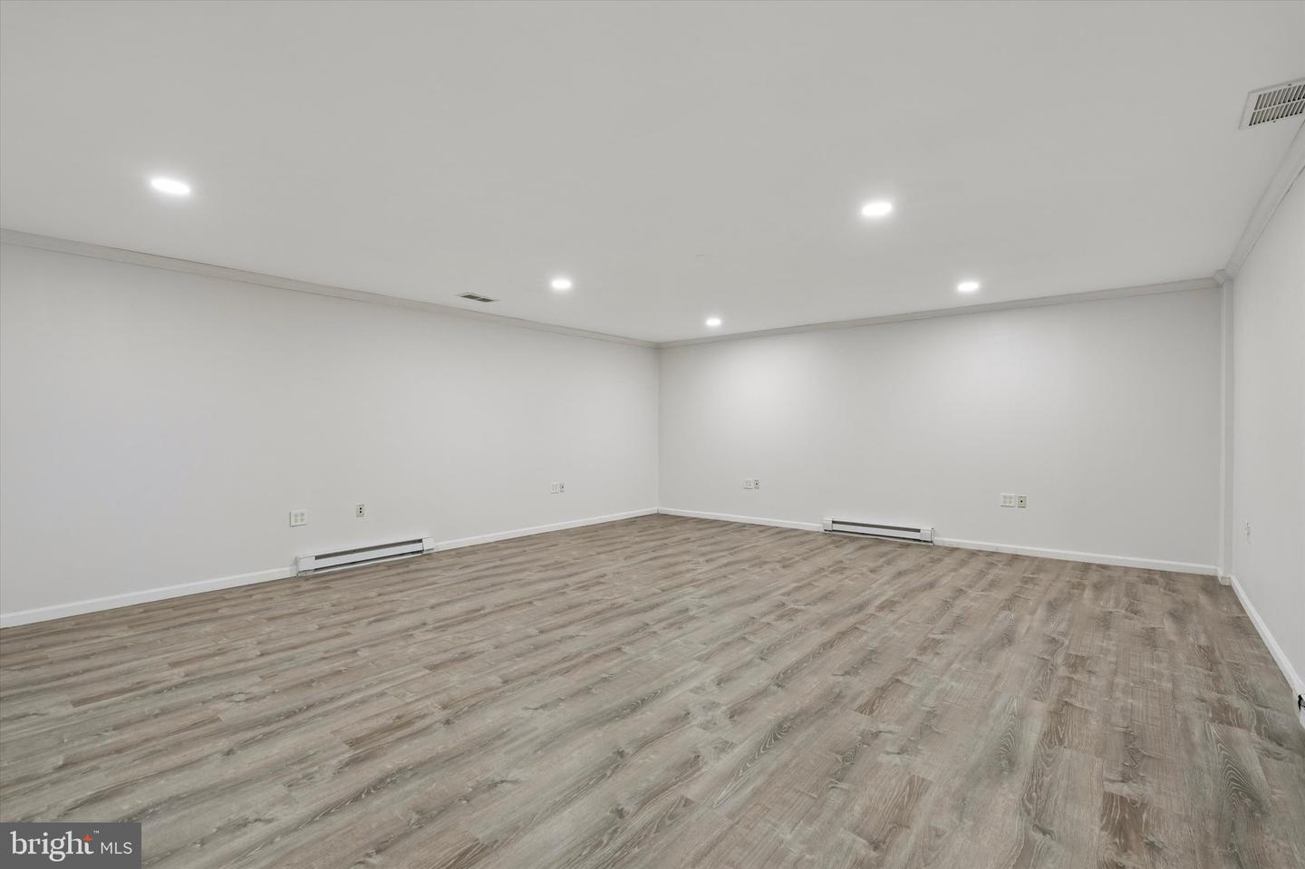 154 Woodgate Ln #44 Property Photo 23