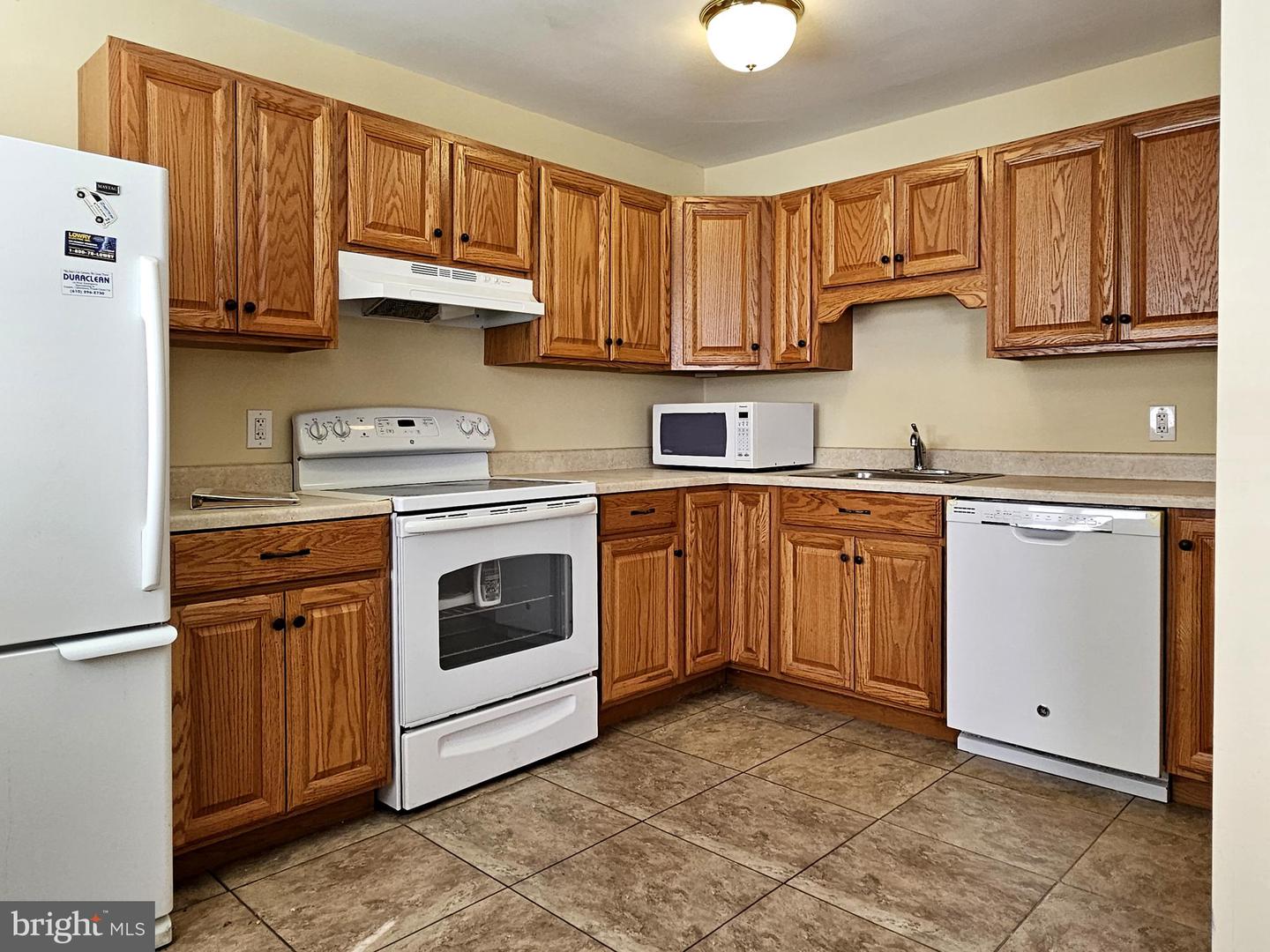 335 E Lancaster Ave #b4 Property Photo 5
