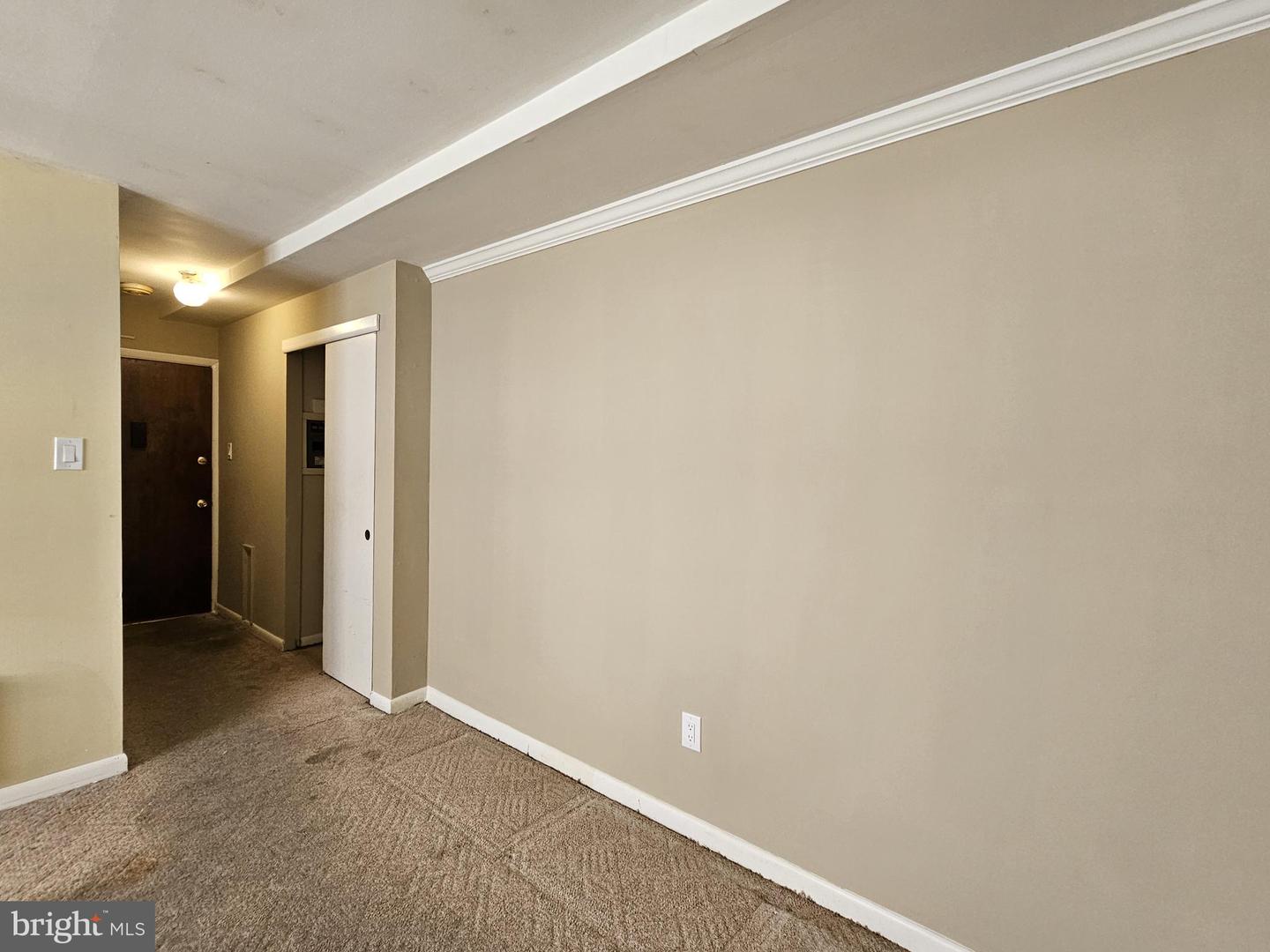 335 E Lancaster Ave #b4 Property Photo 10