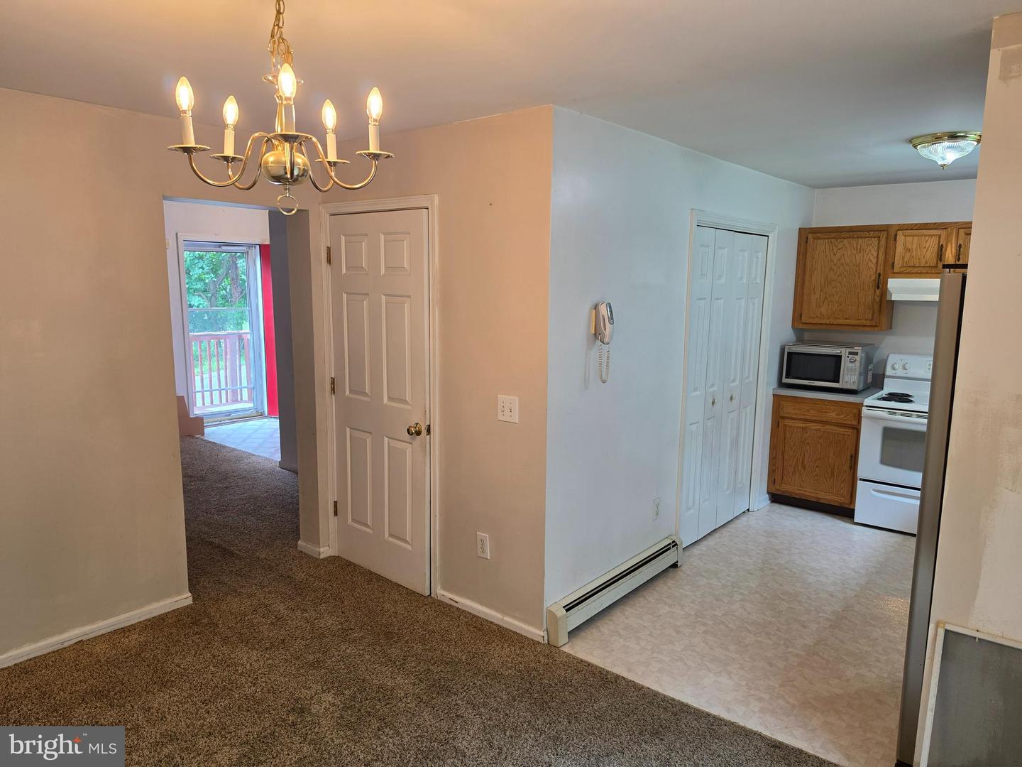 102 Nichols Ave Property Photo 11