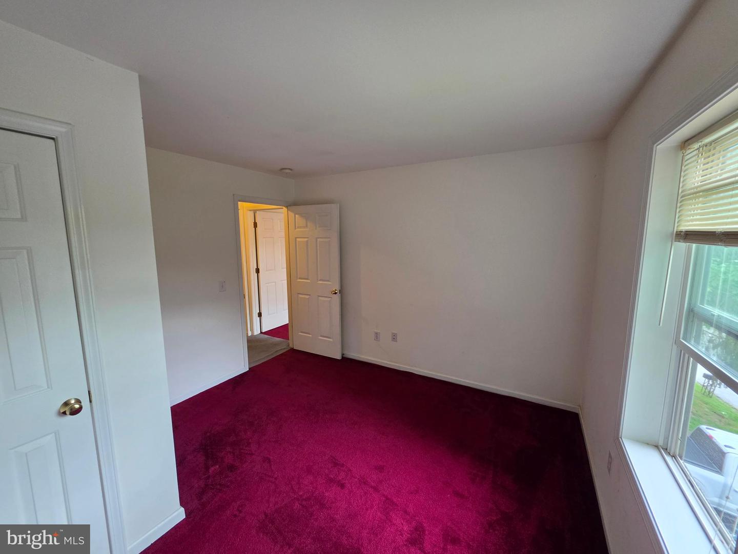 102 Nichols Ave Property Photo 25