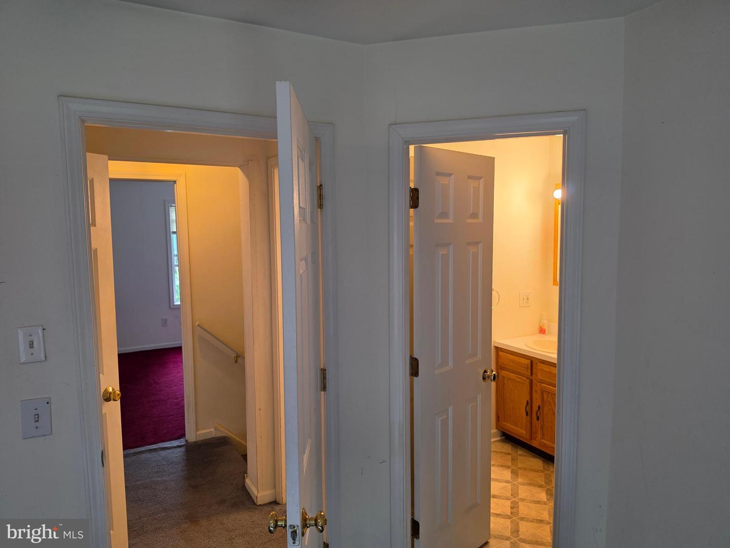 102 Nichols Ave Property Photo 34
