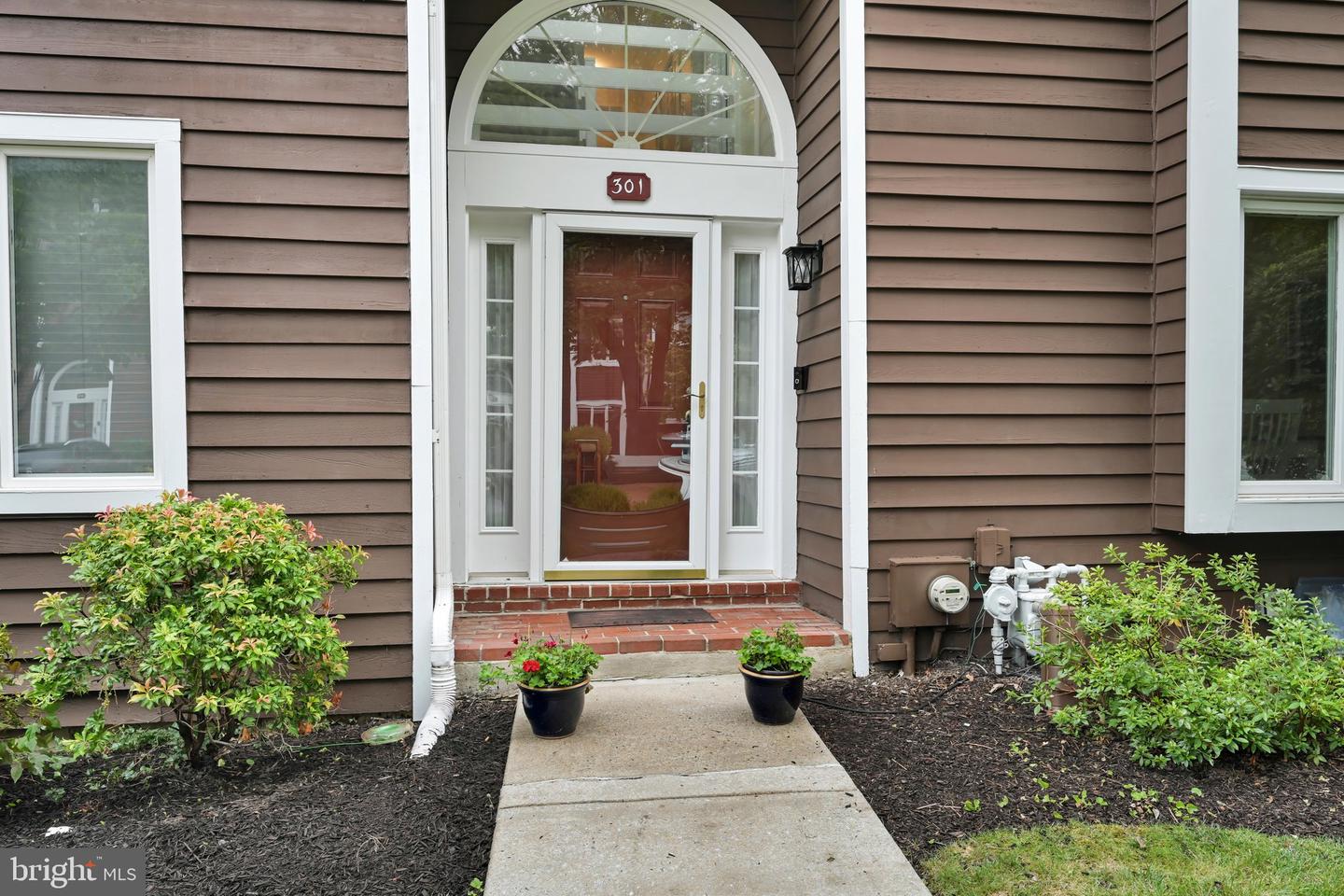 301 Fox Run Property Photo 35