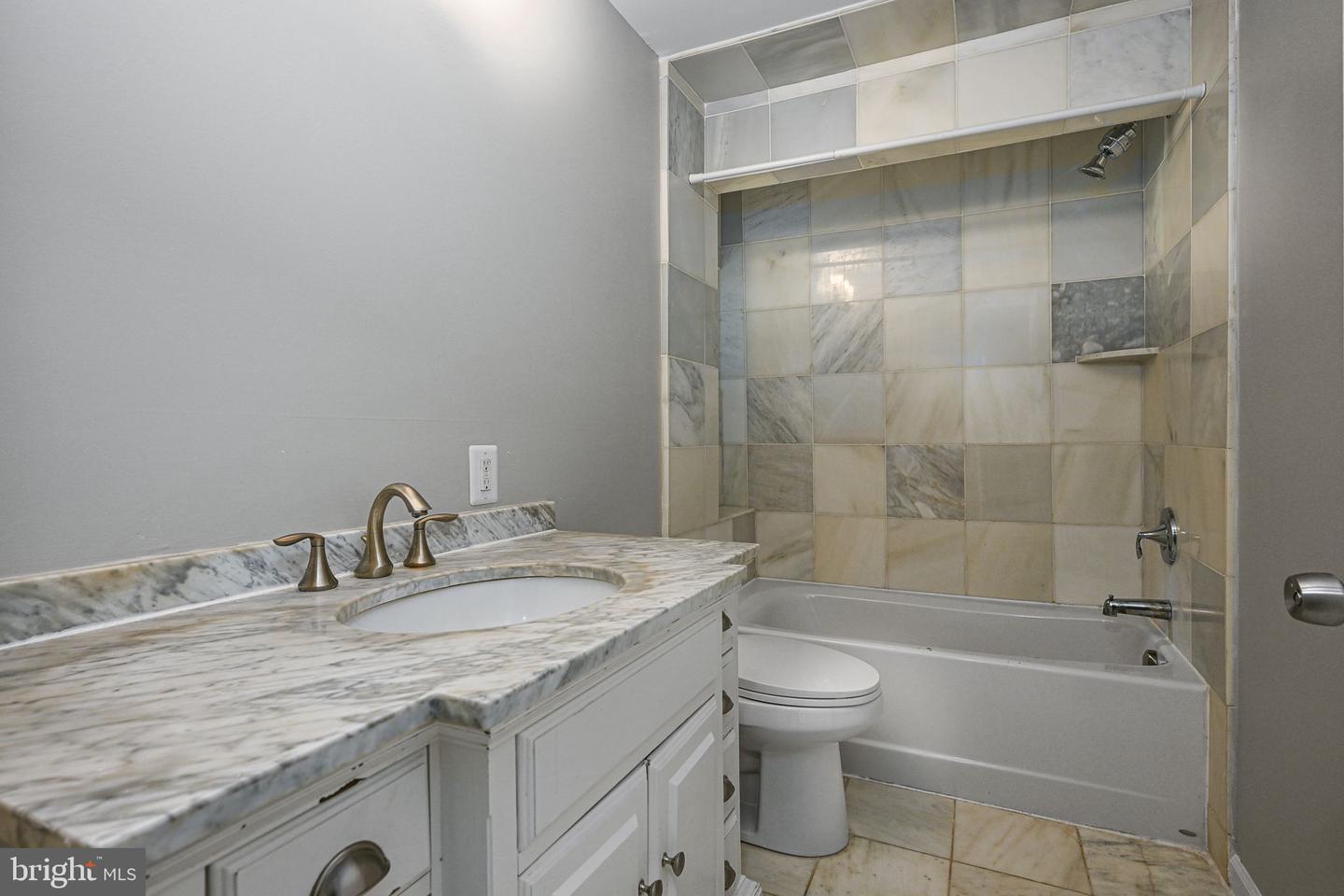 28 Jacqueline Dr Property Photo 25