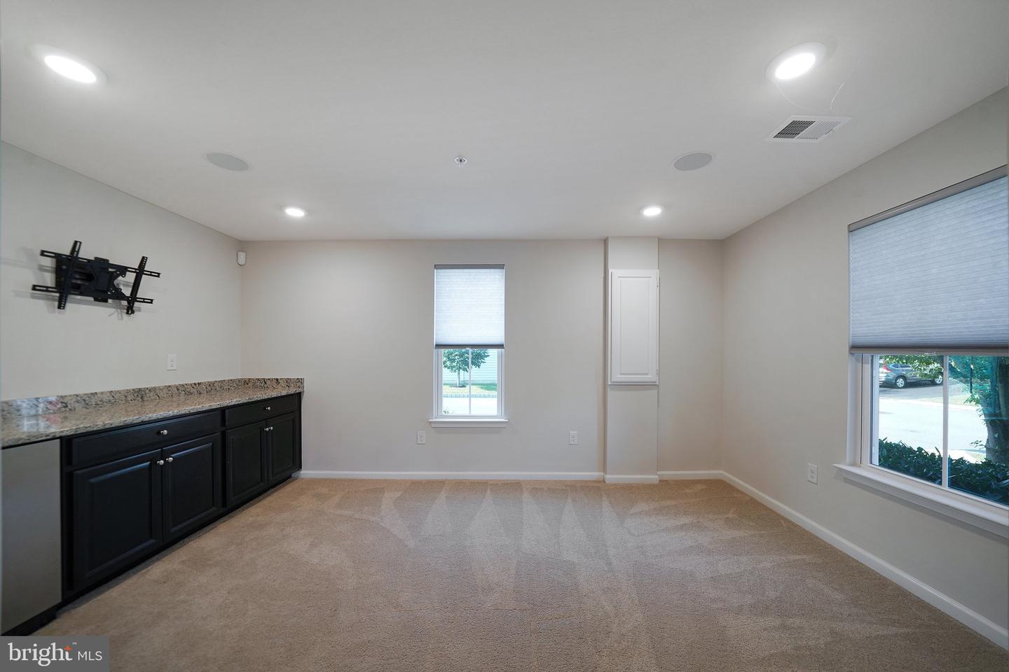 227 Quarry Point Rd Property Photo 10