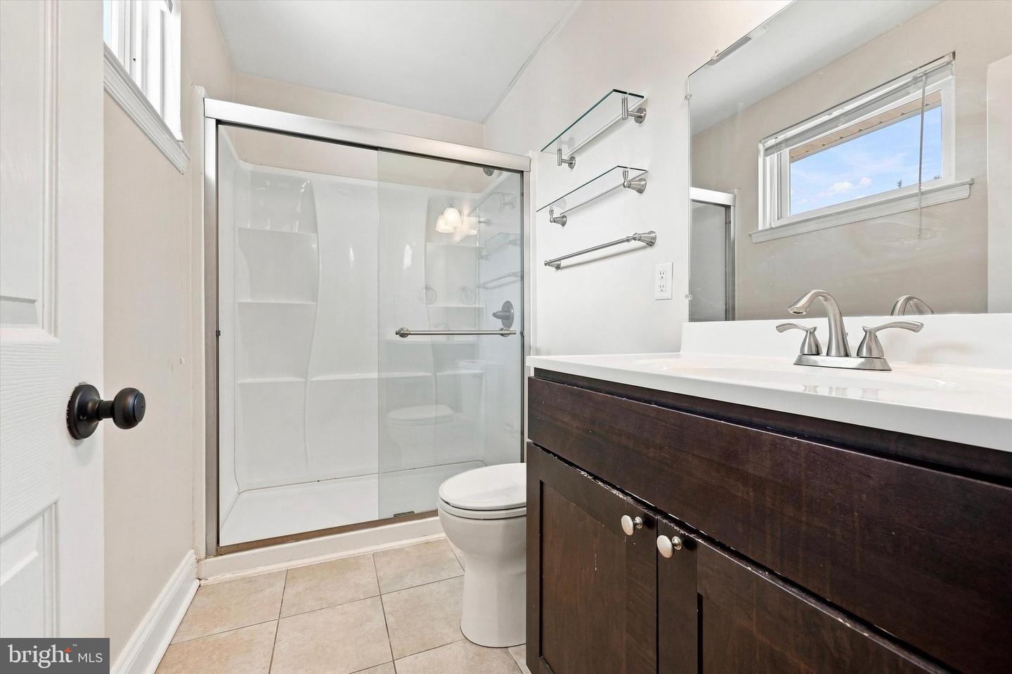 438 W Chestnut St Property Photo 12