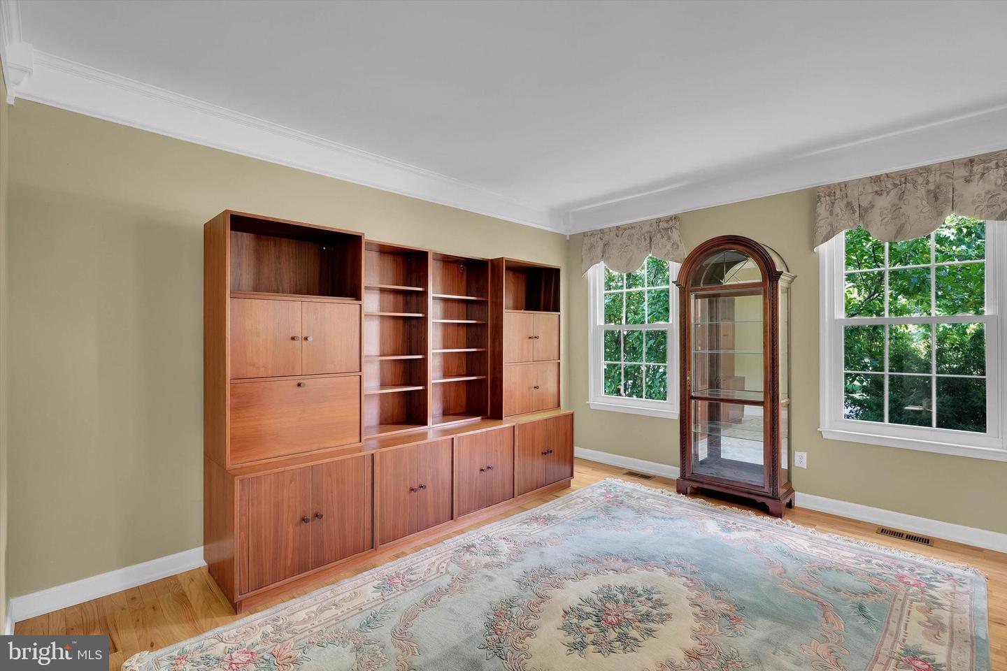 8 Sweet Briar Rd Property Photo 10