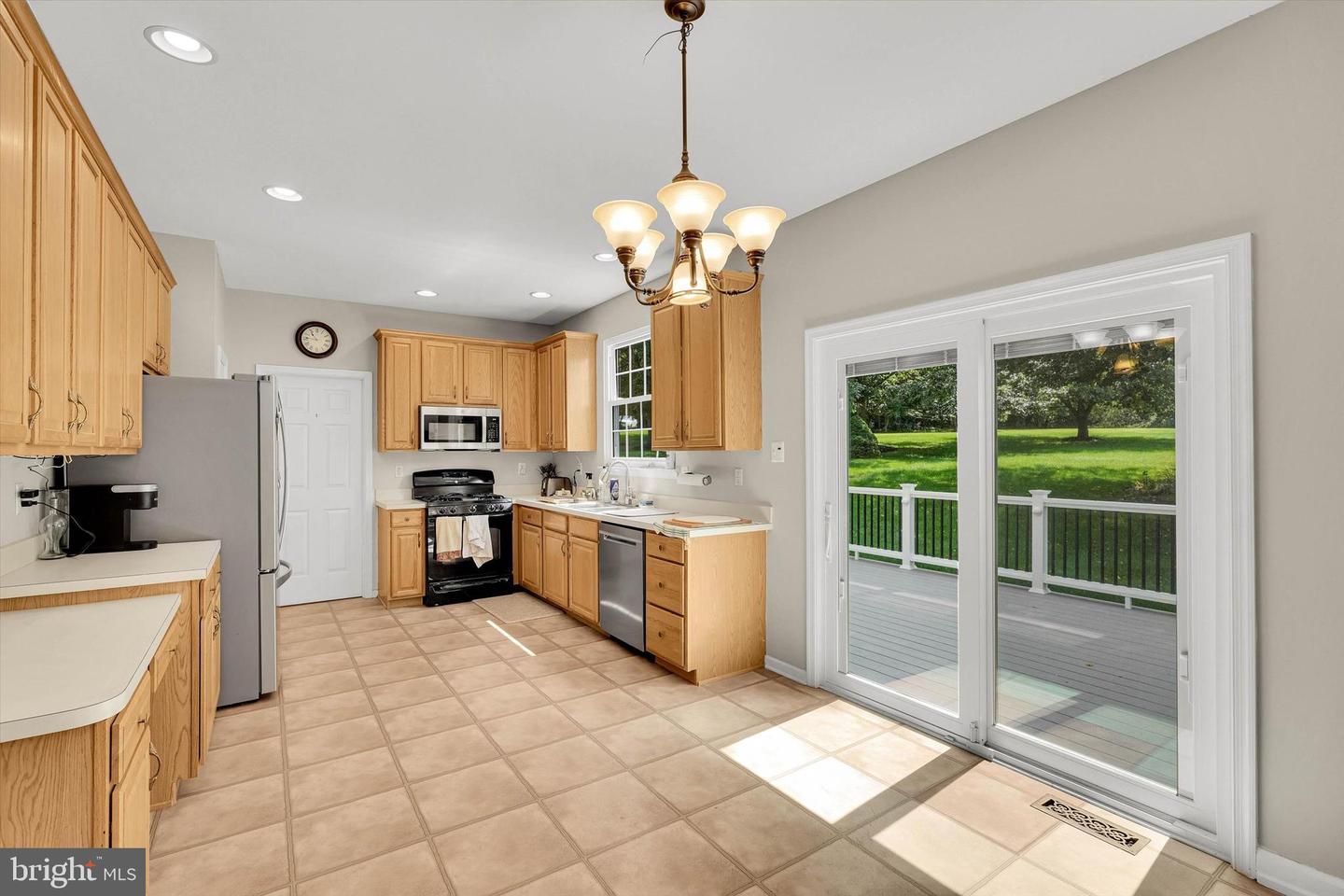 8 Sweet Briar Rd Property Photo 15
