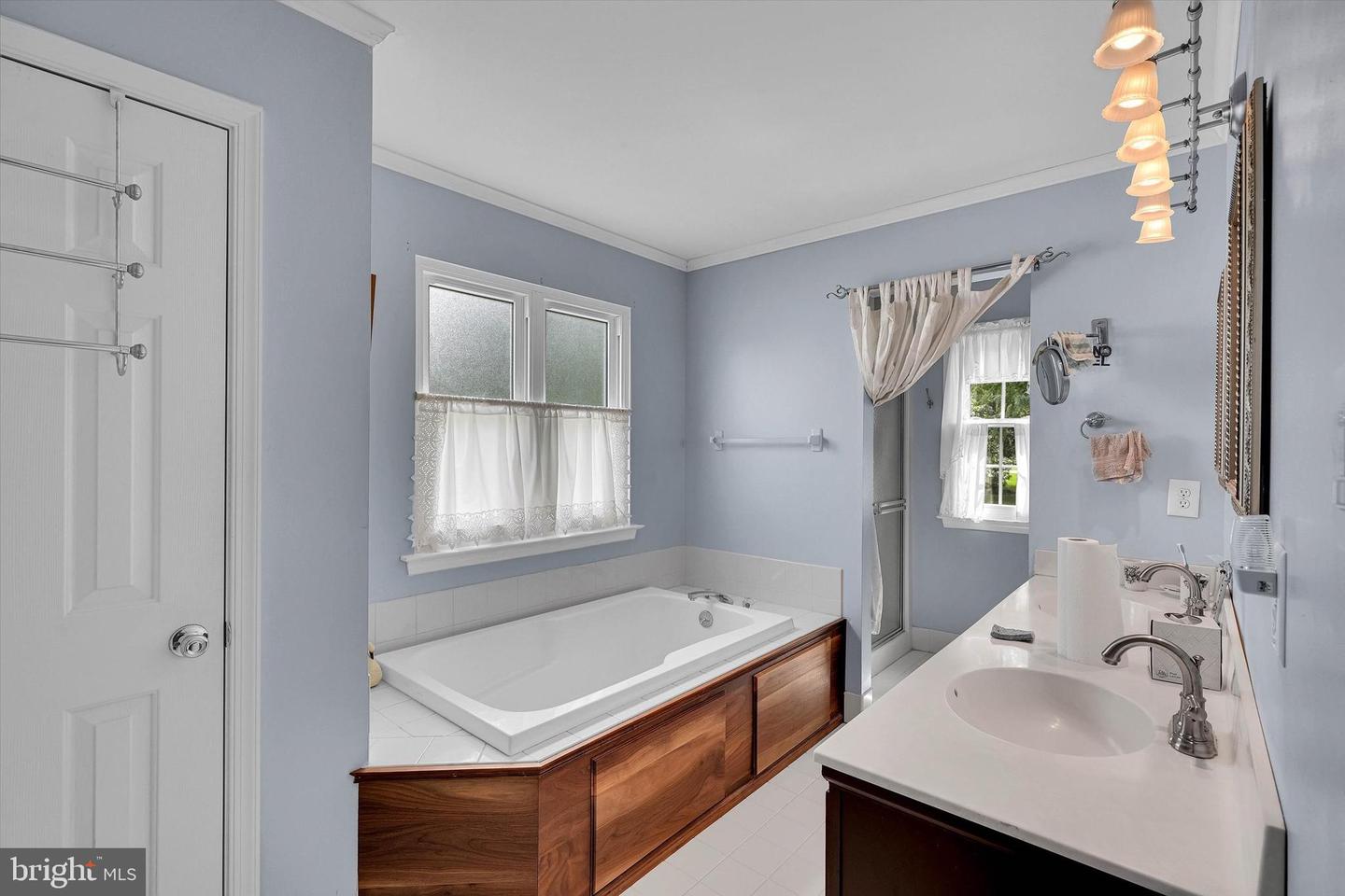 8 Sweet Briar Rd Property Photo 30