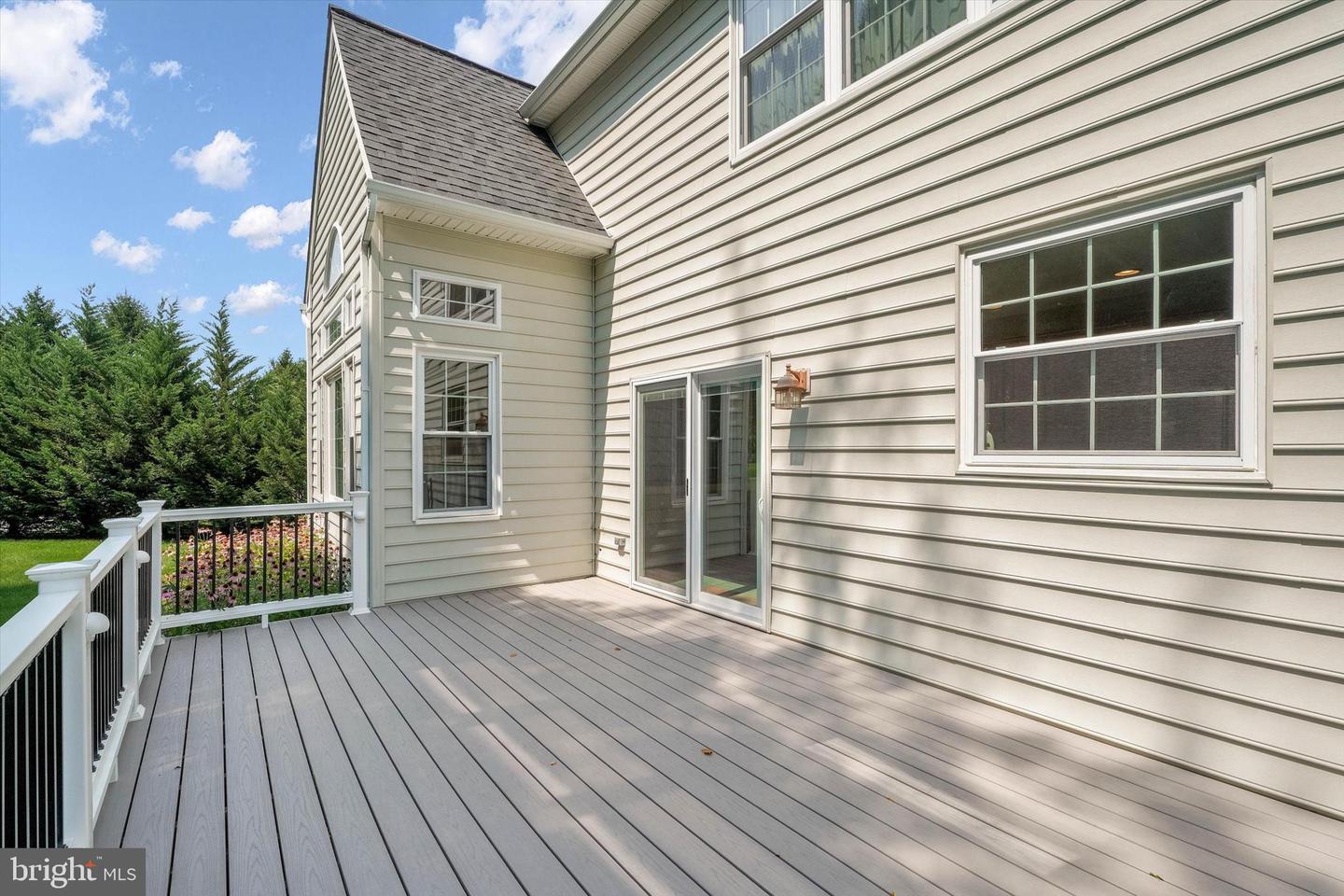8 Sweet Briar Rd Property Photo 40