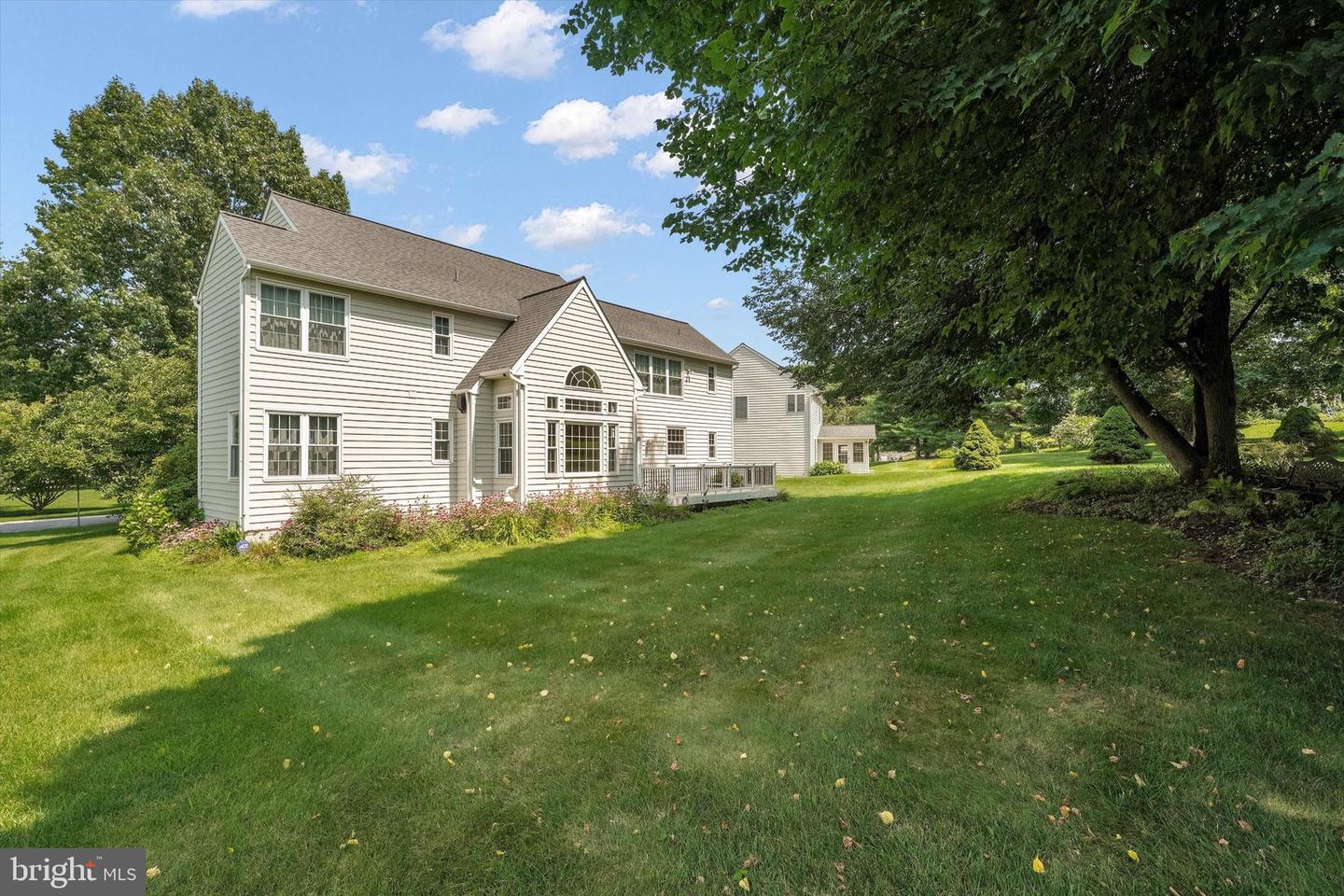 8 Sweet Briar Rd Property Photo 45