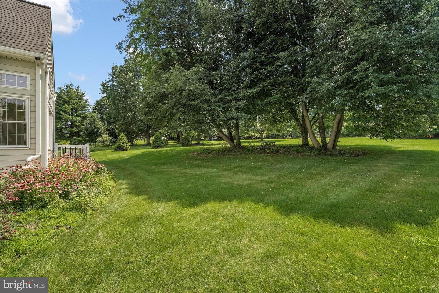 8 Sweet Briar Rd Property Photo 46