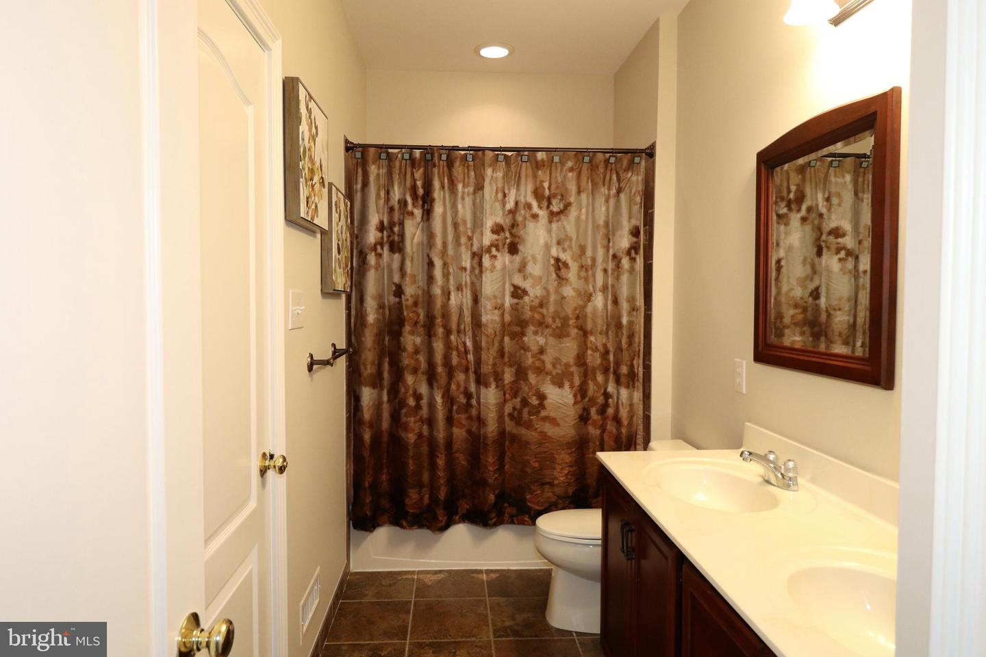 1473 W Stonington Dr Property Photo 36