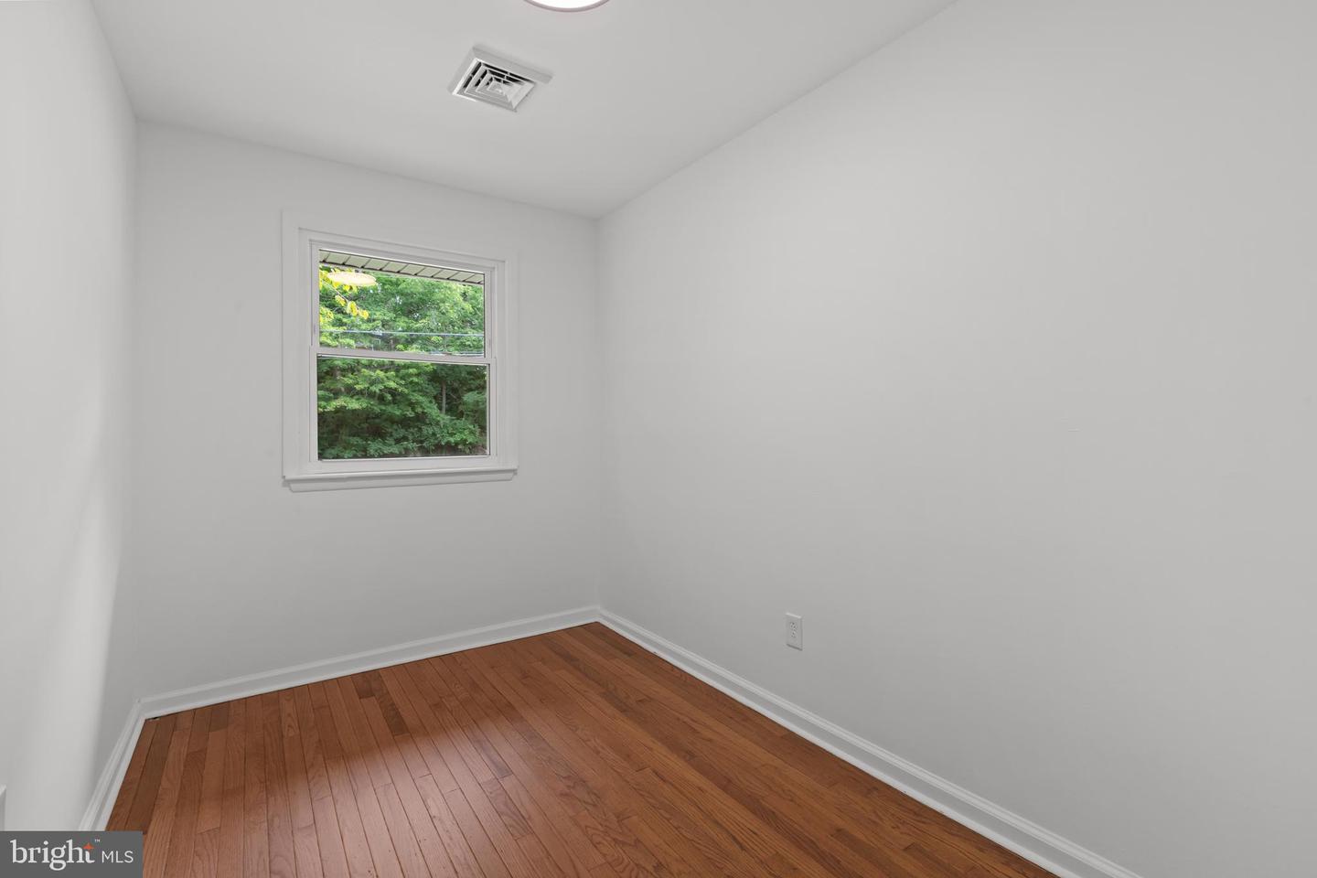 1016 W Boot Rd Property Photo 33