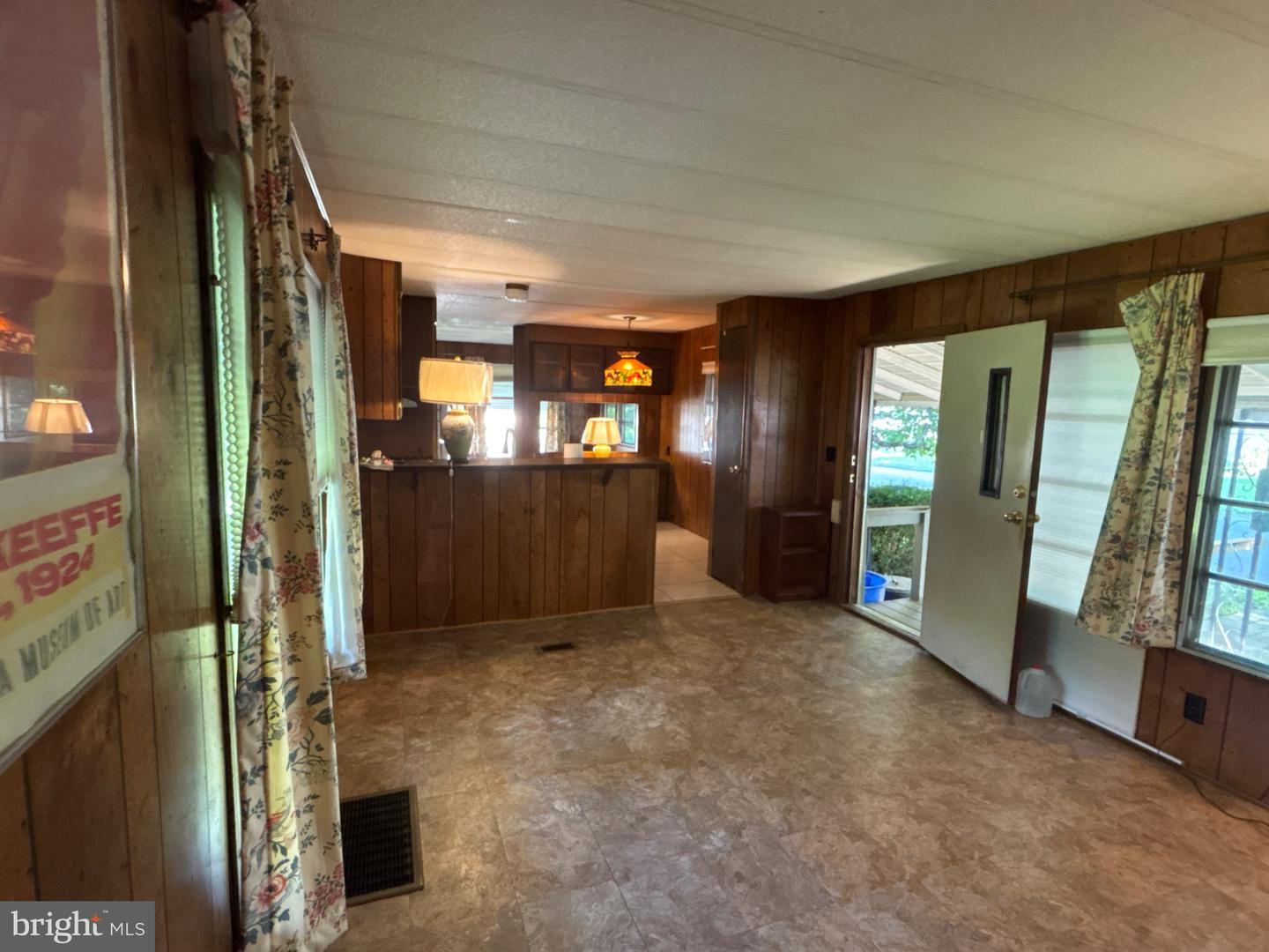 105 Azalea Cir. Property Photo 4