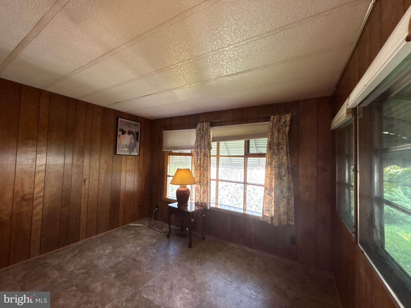 105 Azalea Cir. Property Photo 13