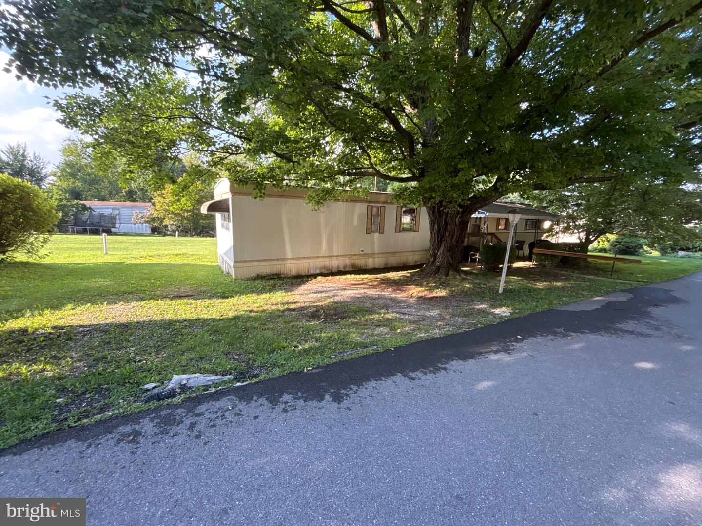 105 Azalea Cir. Property Photo 37