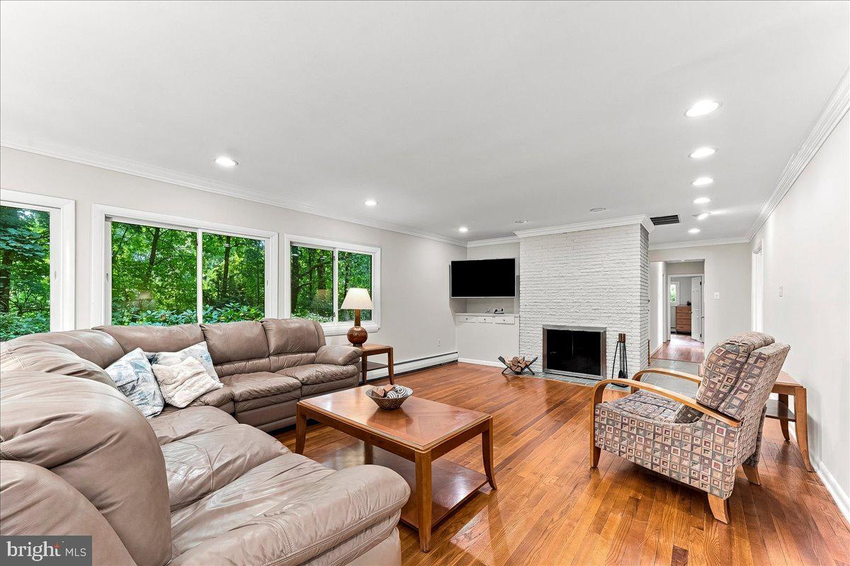 1403 Berwyn Paoli Rd Property Photo 5