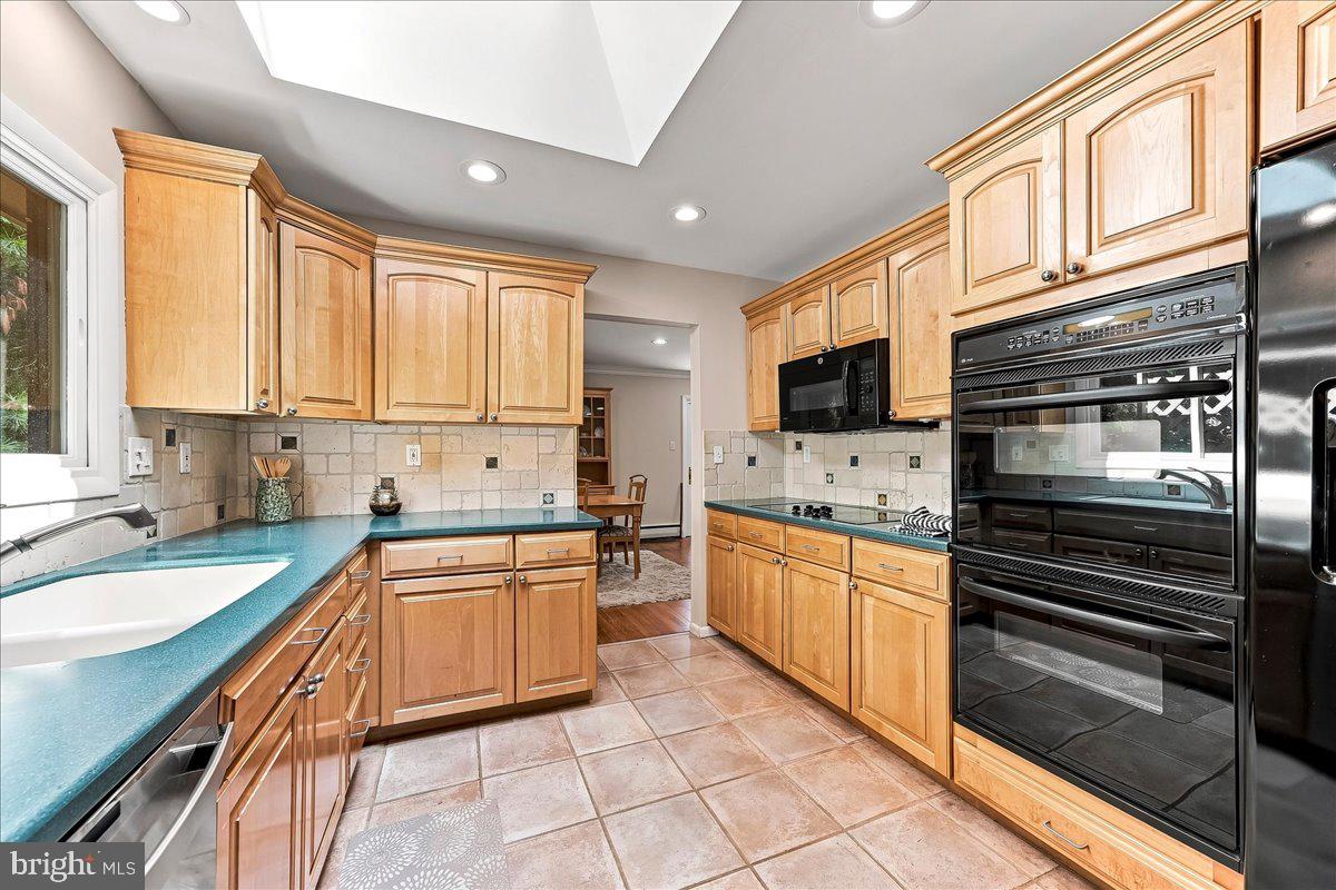 1403 Berwyn Paoli Rd Property Photo 9